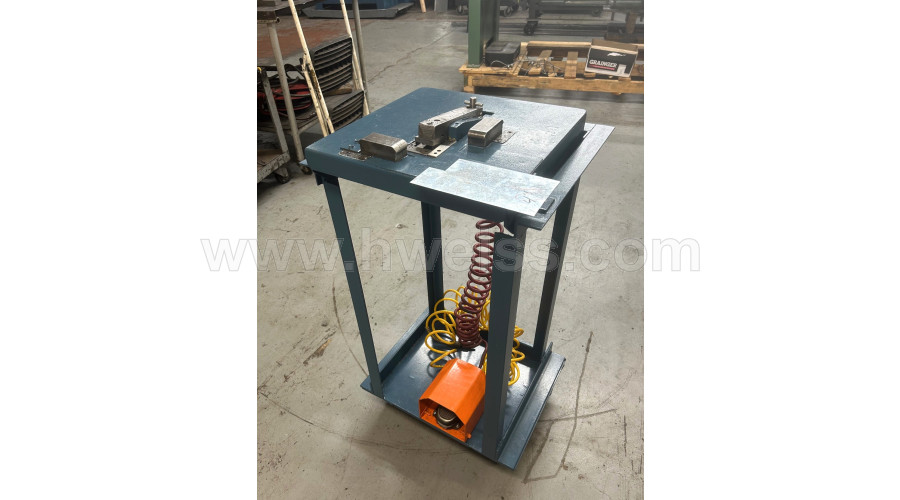 Lockformer Fittings Notcher