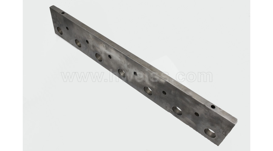 L-20002 Upper Back Plate