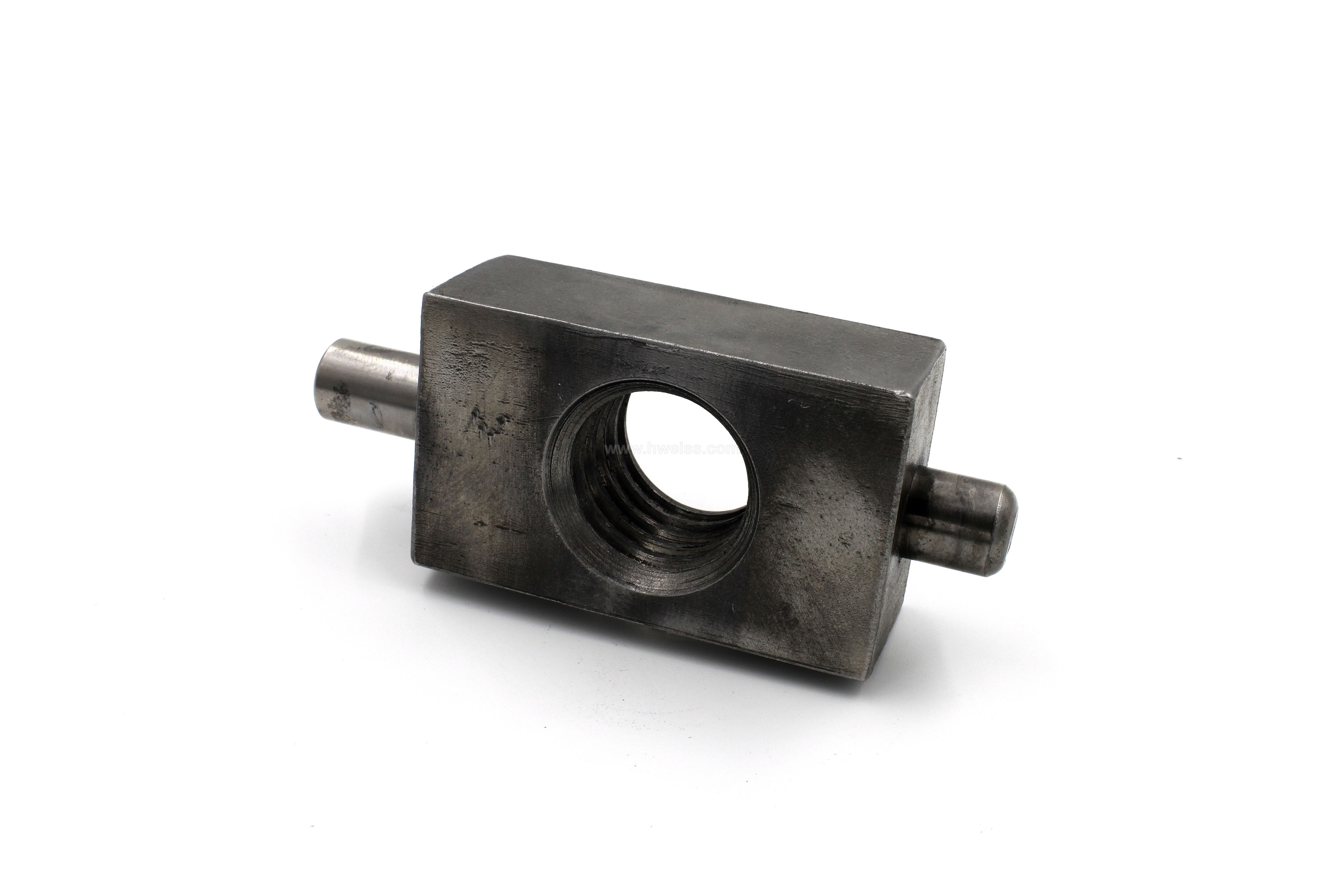 とと L-22592 Adjusting Pivot Nut