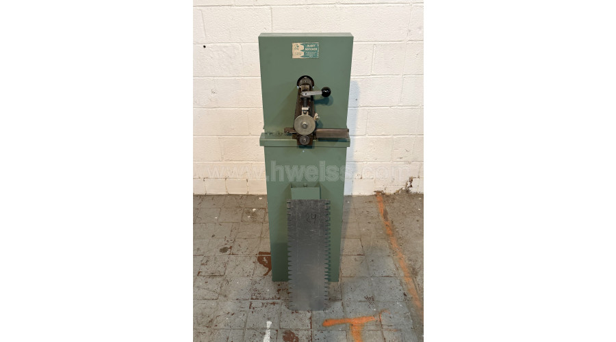 Ruoff Notcher with Vee Notch